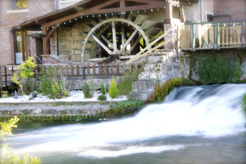 Logis - Hotel & Restaurant Moulin Des Forges Saint-Omer-en-Chaussée Exteriér fotografie